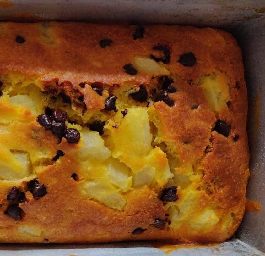 Chocolate Chunk Pear Cake (Sugarfree)